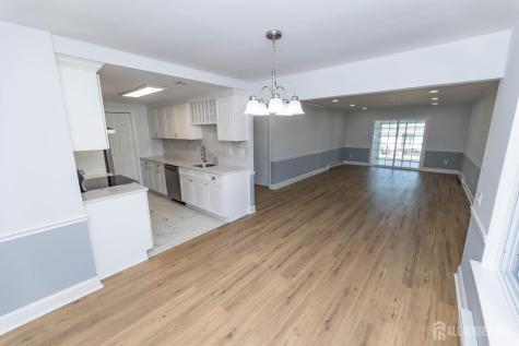 213 Doremus Drive Monroe NJ 08831