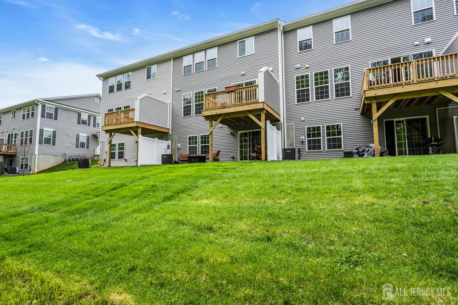 715 Fremont Drive Manalapan NJ 07726