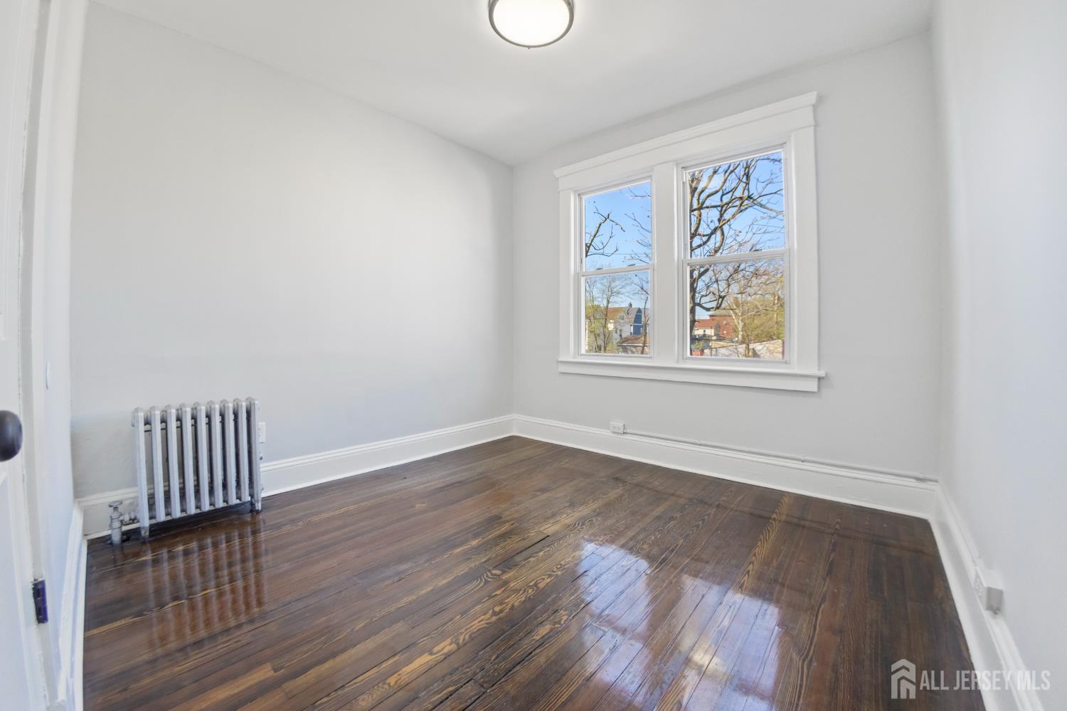 156 Lewis Street Perth Amboy NJ 08861