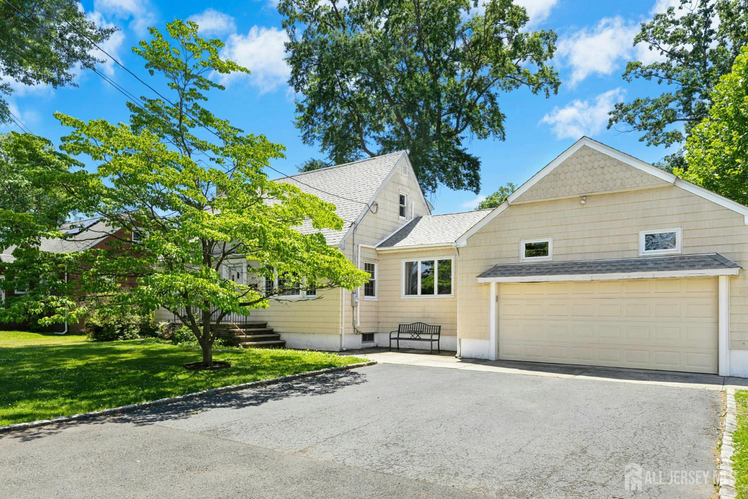 329 Maplewood Avenue Kenilworth NJ 07033