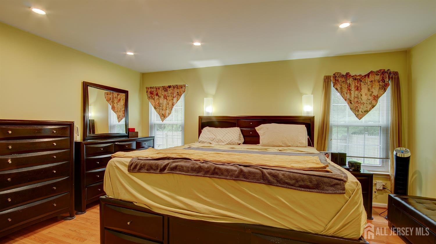 24 Foxchase Drive Burlington Twp NJ 08016