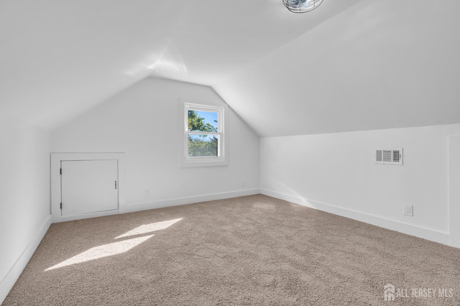 30 Pine Tree Drive Colonia NJ 07067