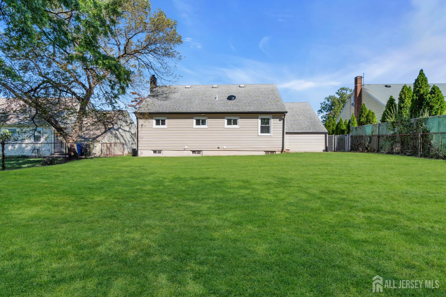 30 Pine Tree Drive Colonia NJ 07067