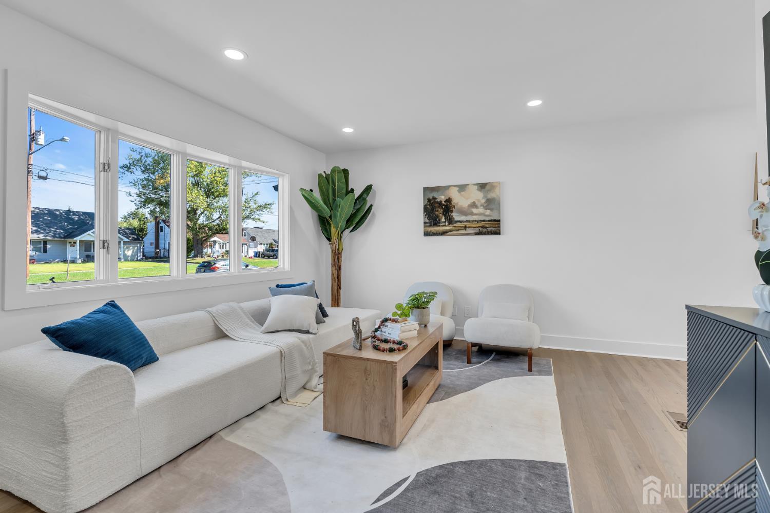30 Pine Tree Drive Colonia NJ 07067