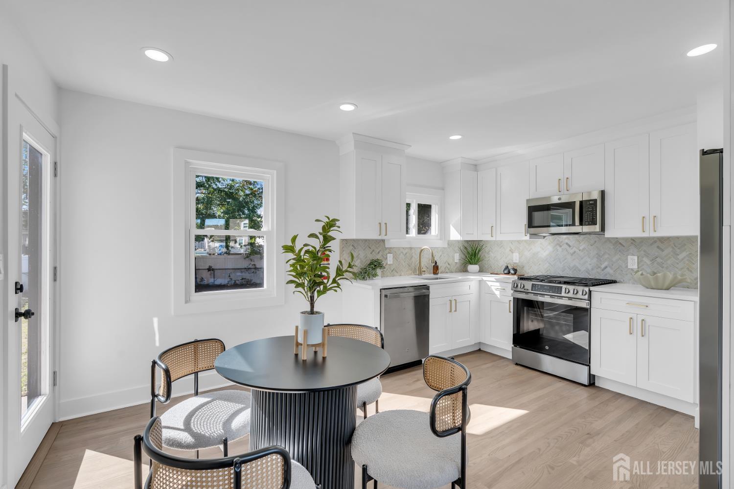 30 Pine Tree Drive Colonia NJ 07067