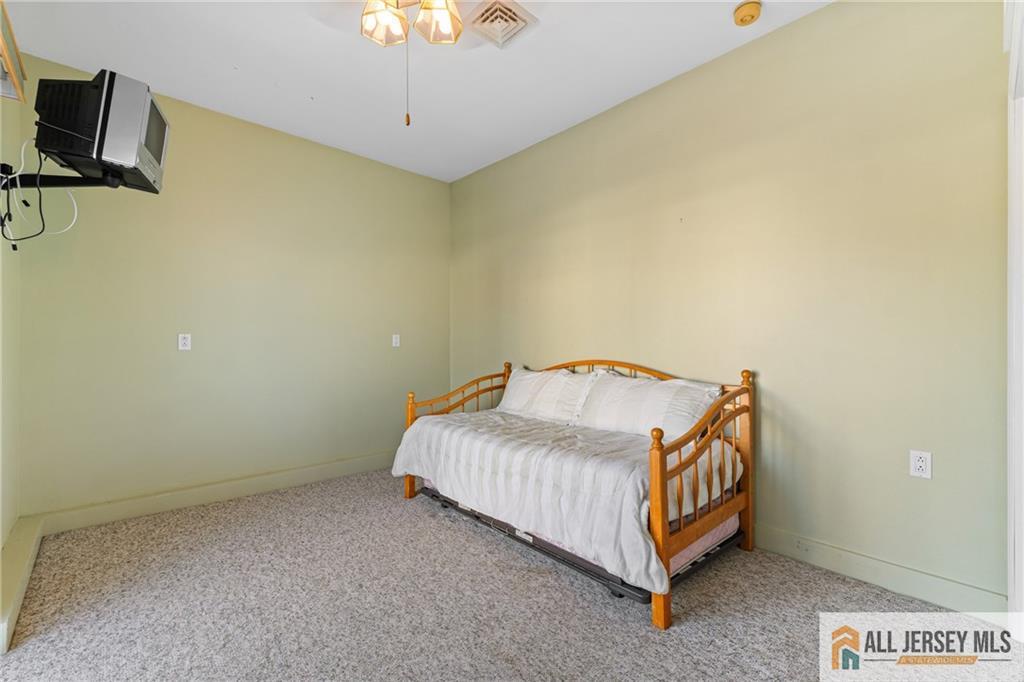 410 Jersey City Court Lacey NJ 08734