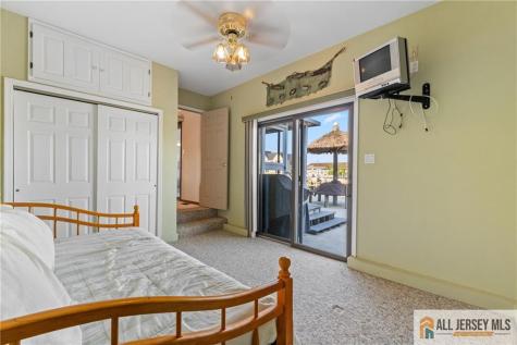 410 Jersey City Court Lacey NJ 08734