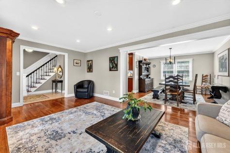 21 Harvest Drive Hillsborough NJ 08844