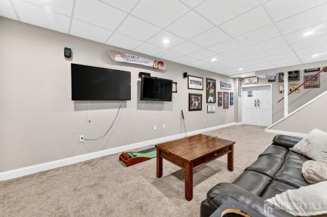 21 Harvest Drive Hillsborough NJ 08844