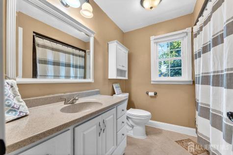 21 Harvest Drive Hillsborough NJ 08844
