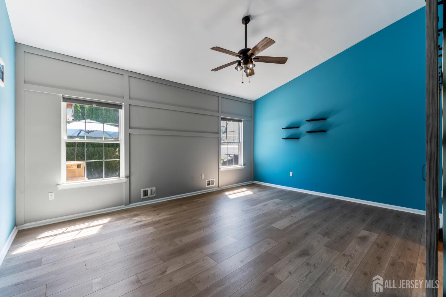 27 Pacific Avenue Bayville NJ 08721