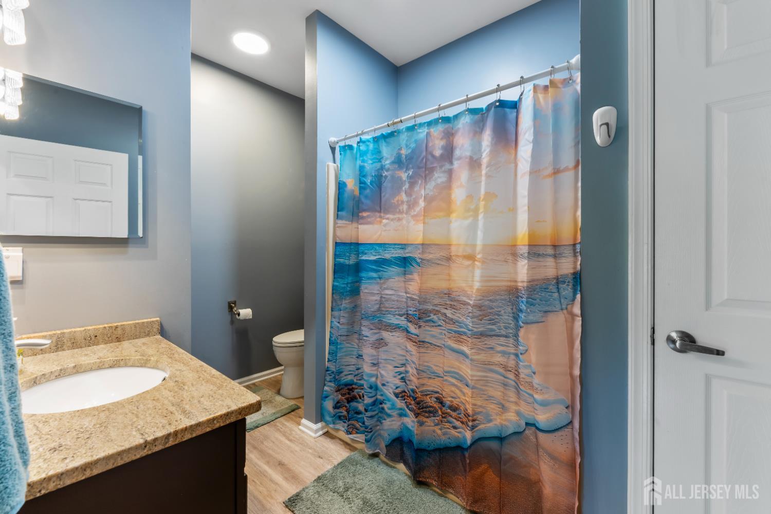 27 Pacific Avenue Bayville NJ 08721