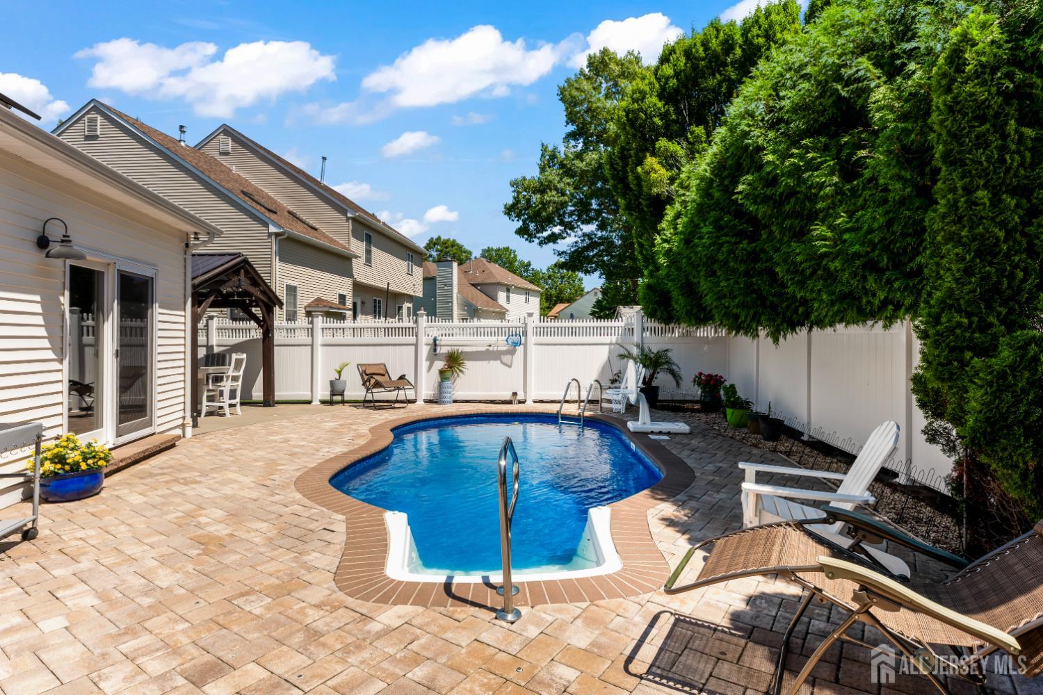 27 Pacific Avenue Bayville NJ 08721