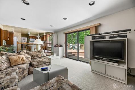 11 Aspen Circle Edison NJ 08820