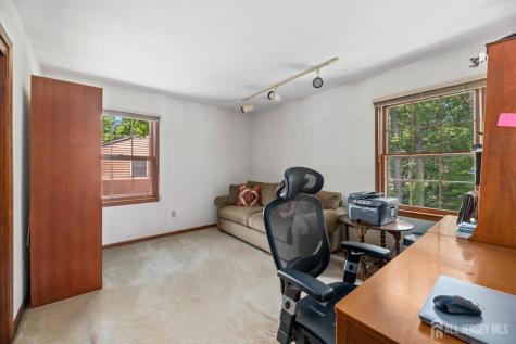11 Aspen Circle Edison NJ 08820