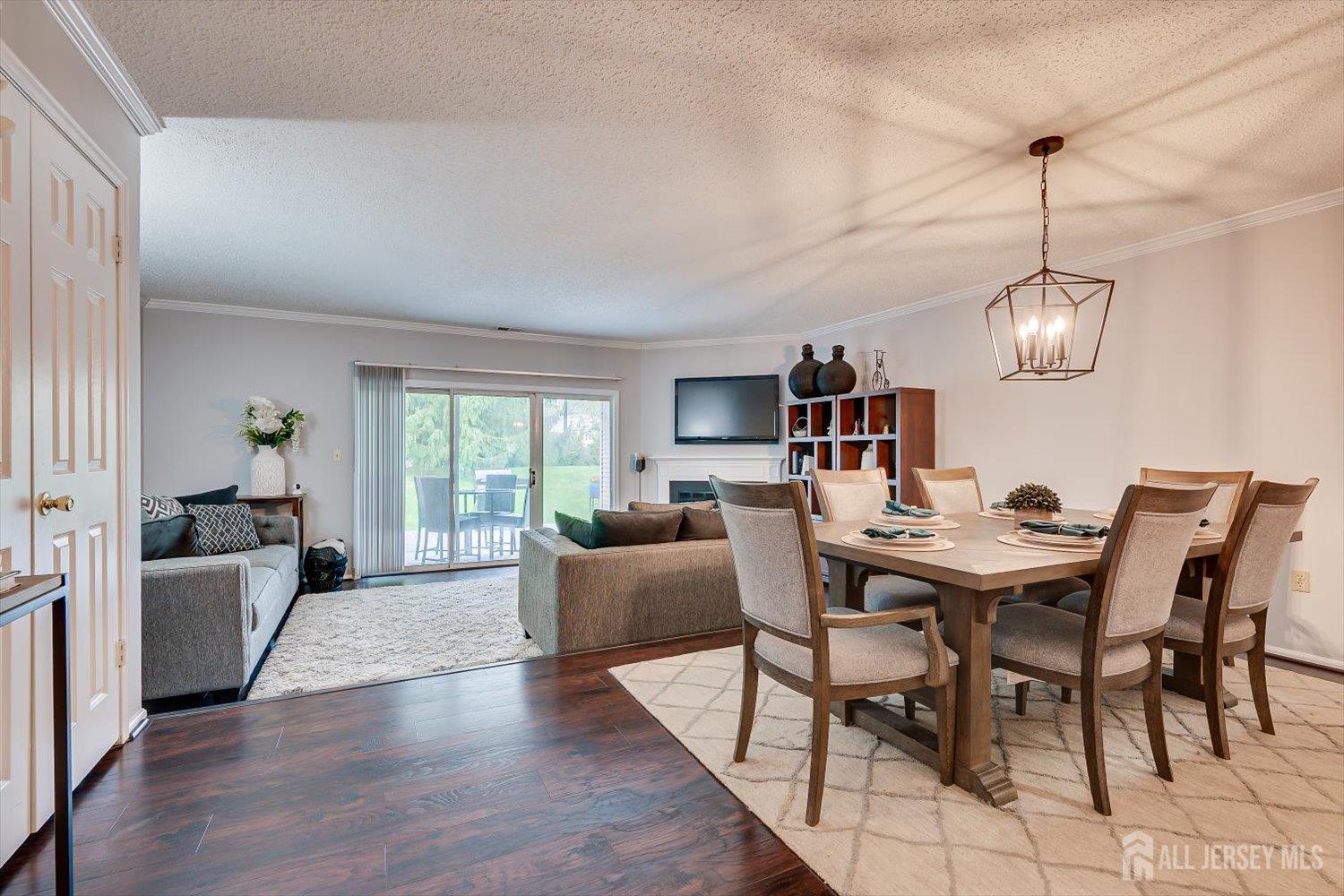 26 Townsend Court Franklin NJ 08823