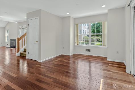 15 Allison Court South Brunswick NJ 08852