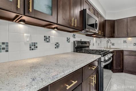 15 Allison Court South Brunswick NJ 08852