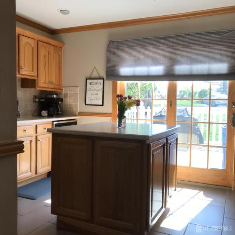 7 Sierra Court Sayreville NJ 08872