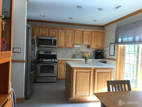 7 Sierra Court Sayreville NJ 08872
