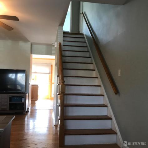 7 Sierra Court Sayreville NJ 08872