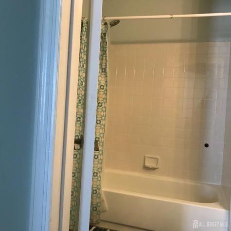 7 Sierra Court Sayreville NJ 08872