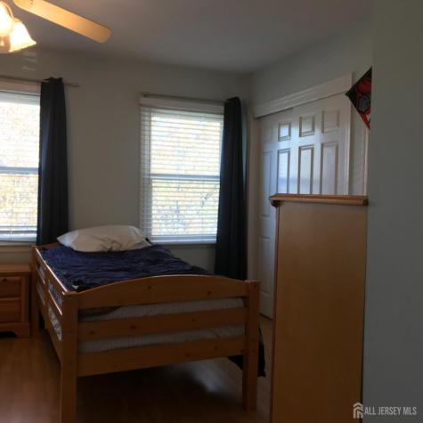 7 Sierra Court Sayreville NJ 08872