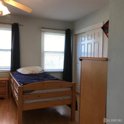 7 Sierra Court Sayreville NJ 08872