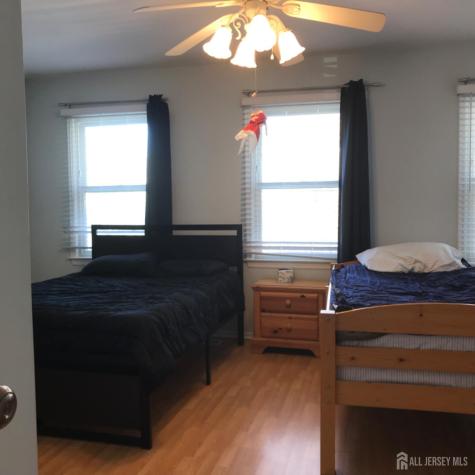 7 Sierra Court Sayreville NJ 08872