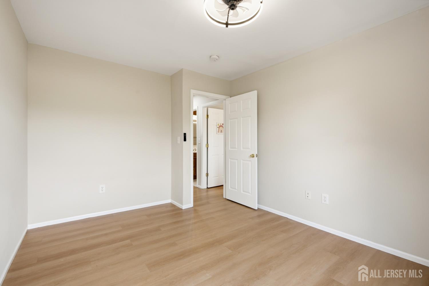 945 Lincoln Boulevard Middlesex NJ 08846
