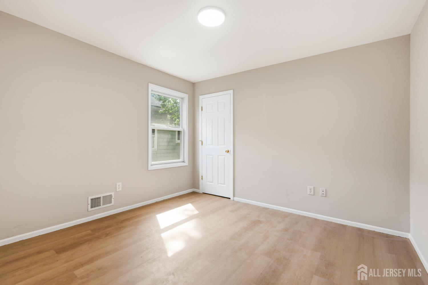 945 Lincoln Boulevard Middlesex NJ 08846