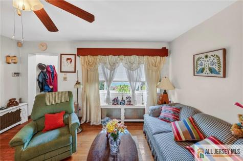 42 Plainfield Avenue Edison NJ 08817