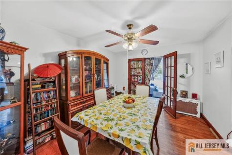 42 Plainfield Avenue Edison NJ 08817