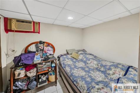 42 Plainfield Avenue Edison NJ 08817