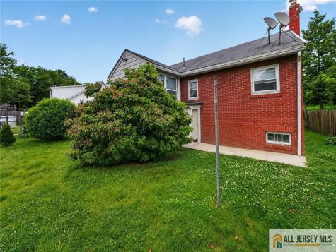 42 Plainfield Avenue Edison NJ 08817