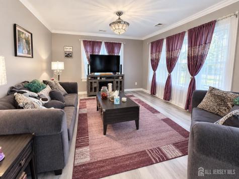 133 Stout Avenue Middlesex NJ 08846