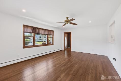 153 8th Street Piscataway NJ 08854