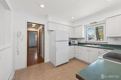 153 8th Street Piscataway NJ 08854