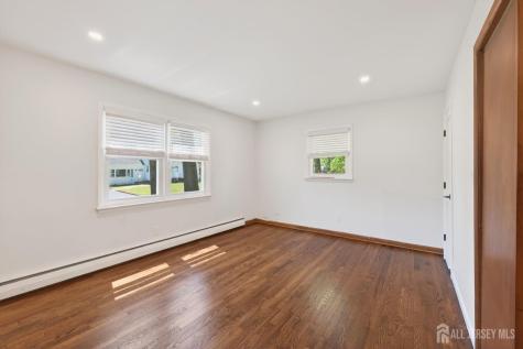 153 8th Street Piscataway NJ 08854