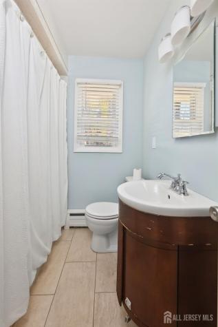 153 8th Street Piscataway NJ 08854