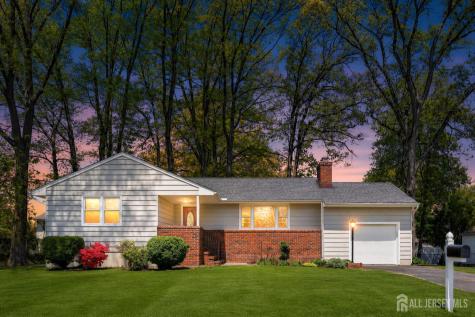 153 8th Street Piscataway NJ 08854