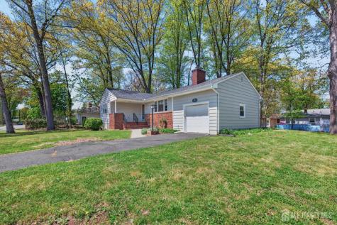 153 8th Street Piscataway NJ 08854