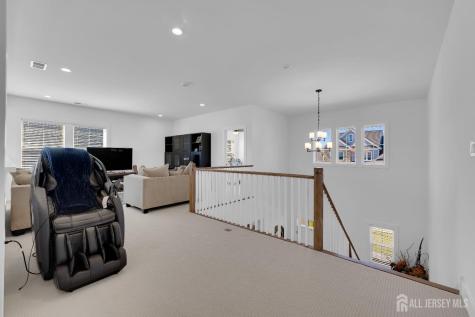 72 Ross Lane Cranbury NJ 08512