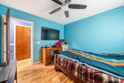 278 North Drive North Plainfield NJ 07060