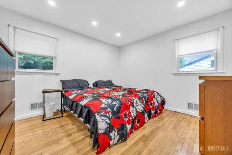 396 S 7th Avenue S Highland Park NJ 08904