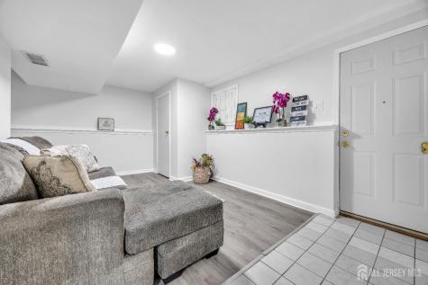 396 S 7th Avenue S Highland Park NJ 08904