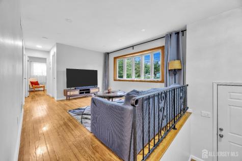 396 S 7th Avenue S Highland Park NJ 08904