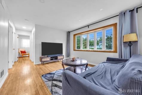 396 S 7th Avenue S Highland Park NJ 08904