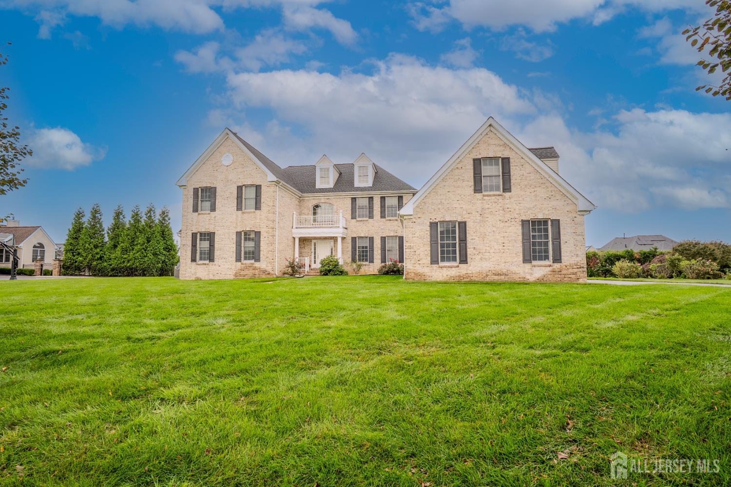 6 Byrne Court Monroe NJ 08831