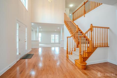 6 Byrne Court Monroe NJ 08831